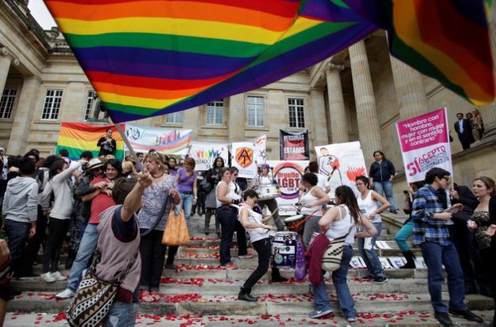 matrimonio_gay_parejas_homosexuales Por seis votos contra tres, magistrados aprobaron matrimonio igualitario en Colombia / Foto: El Espectador