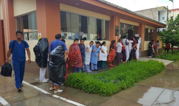 hospital_merced_restringe_atencion-Noticia-845091