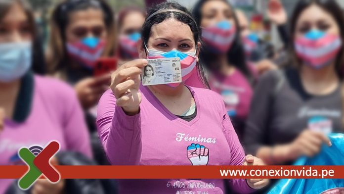 Dania Calderón, mujer trans - Foto: Féminas