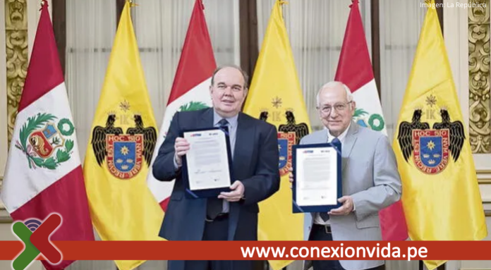 Ministro de Educación, Óscar Becerra acepta que Rafael López Aliaga asuma Dirección Regional de Educación de Lima